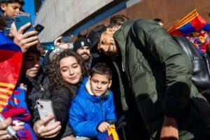 How to Meet Barcelona Stars: A Fan's Ultimate Guide